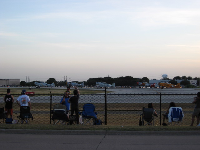 617x456 pixels (69K)